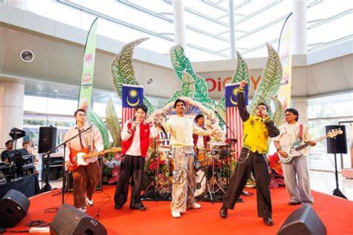 Alif Satar
