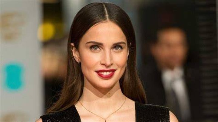Heida Reed- Net Worth, Age, Ethnicity, Boyfriend, Height, Career
