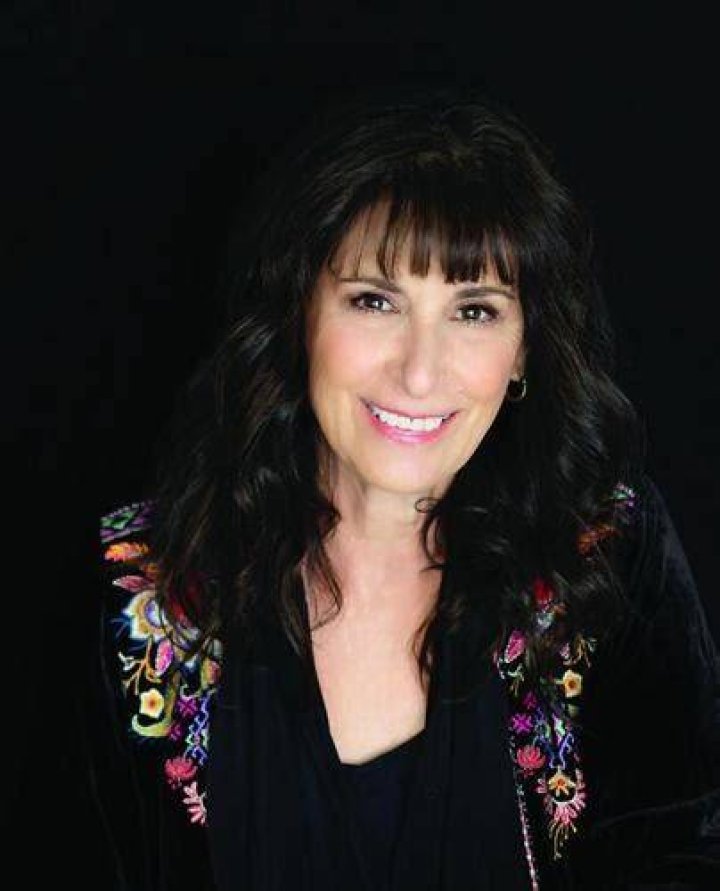 Karla Bonoff