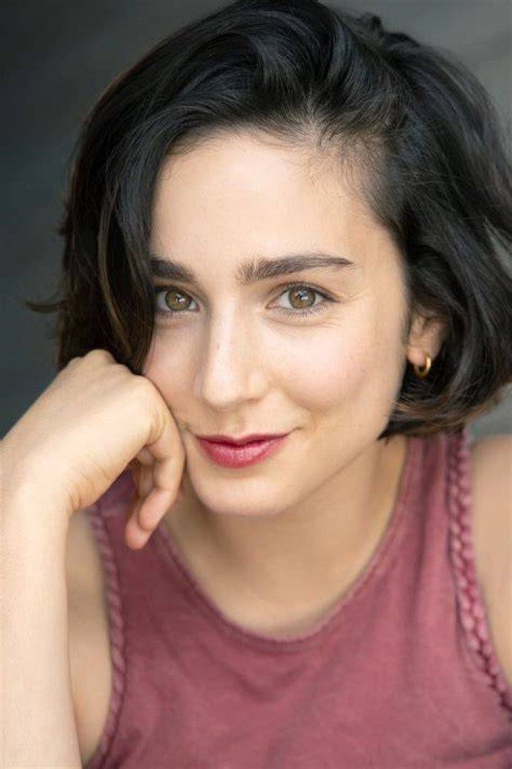 Meet Molly Ephraim Spouse Evan: Perry Mason Cast Baby, Family, And Ethnicity Molly Ephraim with her stunning family