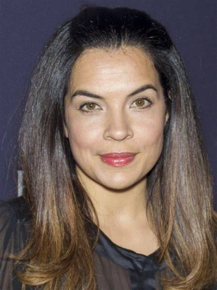 Zuleikha Robinson Bio, Wiki, Married, Husband, Kids, Family Zuleikha Robinson Bio, Wiki, Married, Husband, Kids, Family